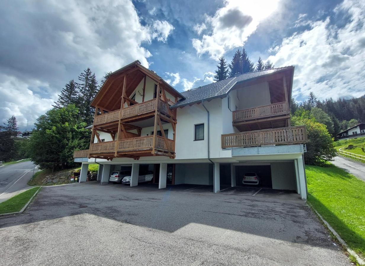 Alpenflair - Charming Ski-To-Door Apartment 巴德小基希海姆 外观 照片